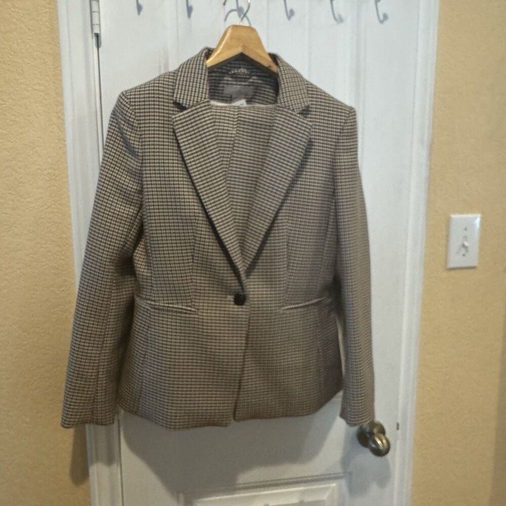 H&M Size Beige & Brown Houndstooth SKIRT SUIT  SISE US 8